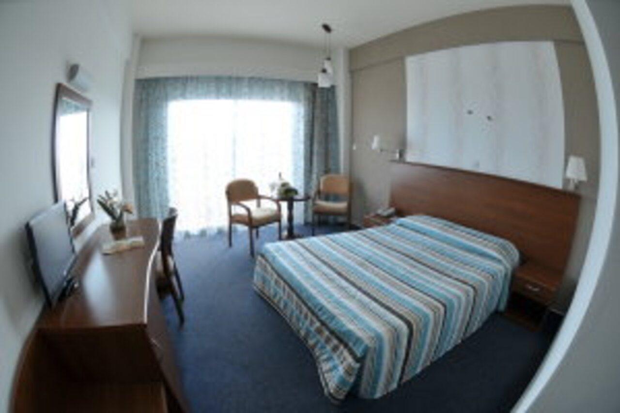Sentido Kouzalis Beach Hotel بروتاراس المظهر الخارجي الصورة